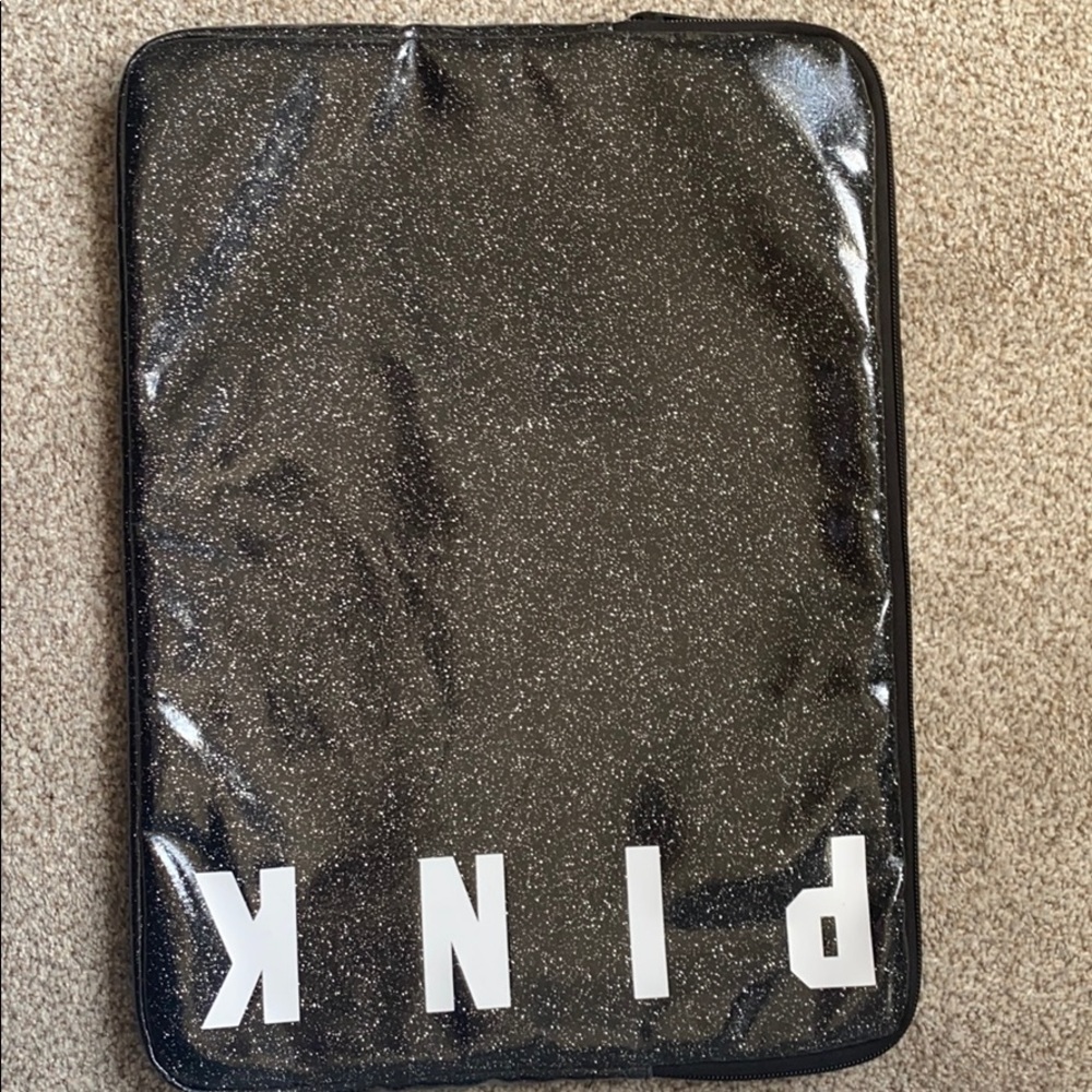 VS PINK laptop case